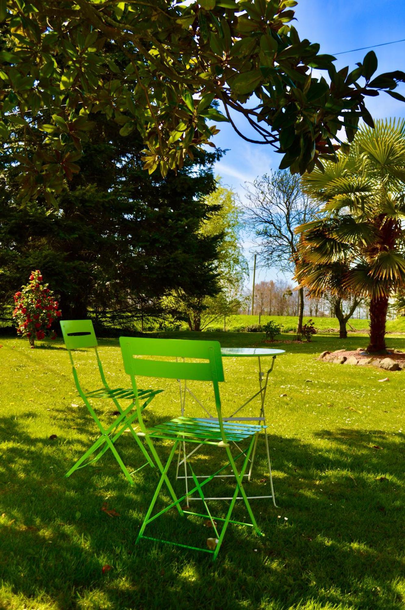 La Pichonniere Bed & Breakfast Isigny-le-Buat Eksteriør bilde