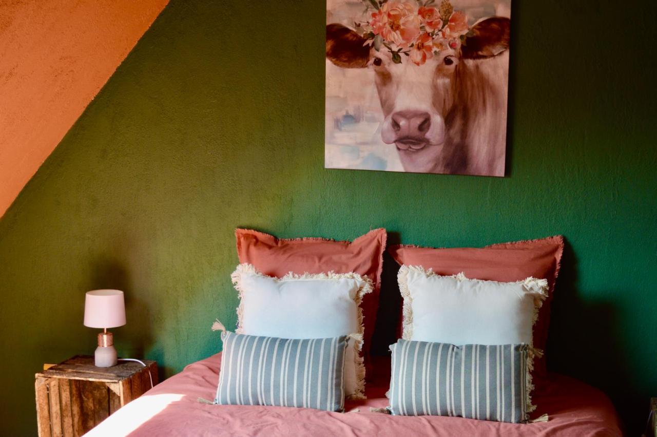 La Pichonniere Bed & Breakfast Isigny-le-Buat Eksteriør bilde