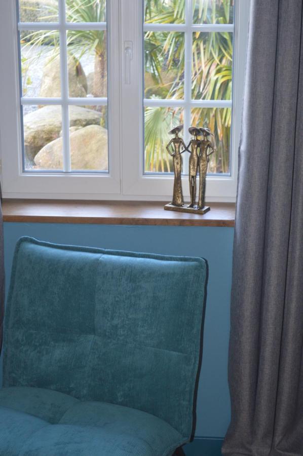 La Pichonniere Bed & Breakfast Isigny-le-Buat Eksteriør bilde